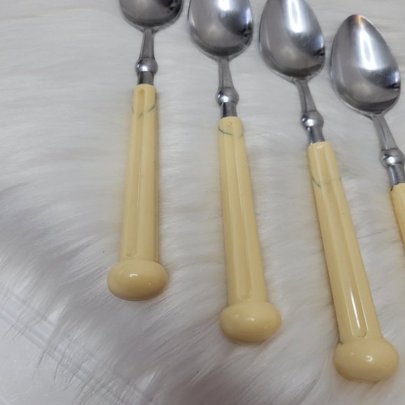 Vintage Oxford Hall Stainless Flatware Iced Tea Spoons Set of 4 Plastic Handle - Picture 2 of 8